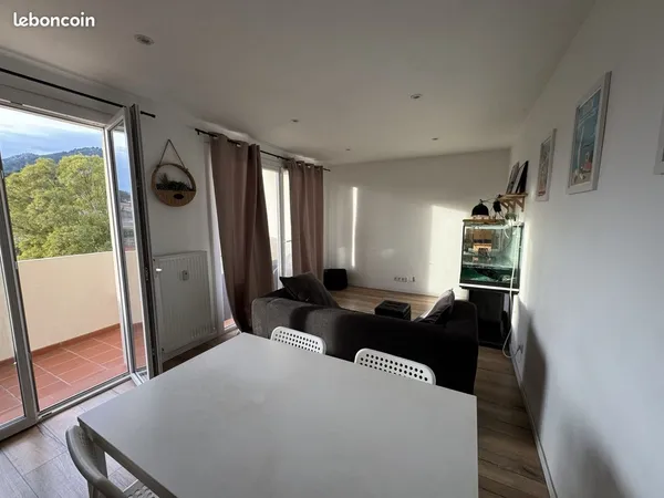 Appartement 3 pièces 54 m² 