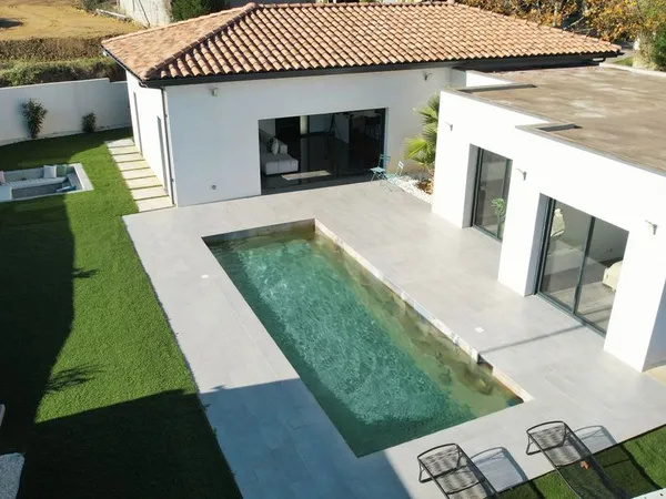 Villa avec piscine 