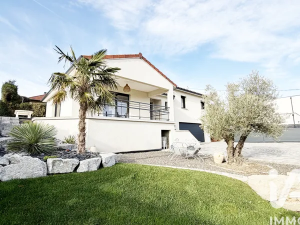 Maison 5 pièces 106 m² 