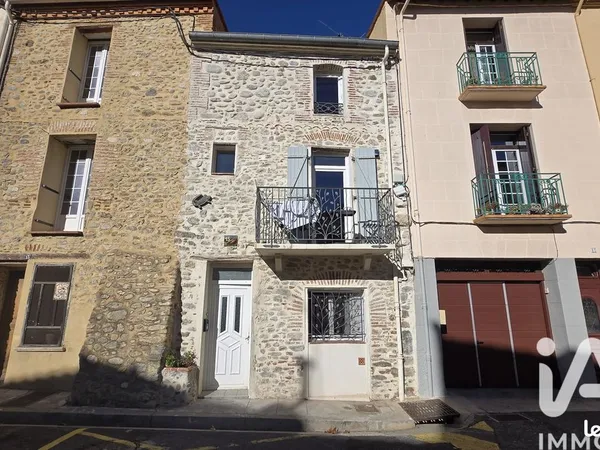 Batiment 6 pièces 85 m² 