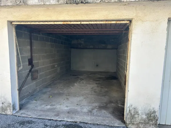 Parking 16 m² 