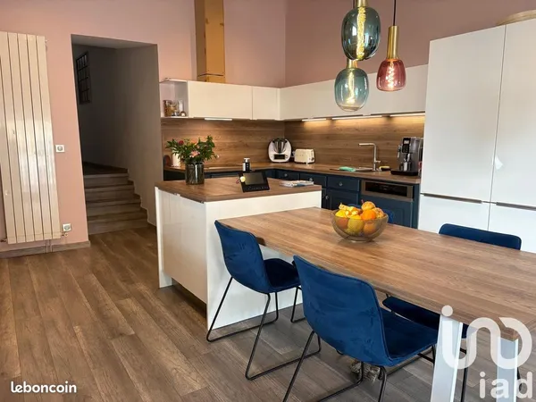 Maison 5 pièces 151 m² 