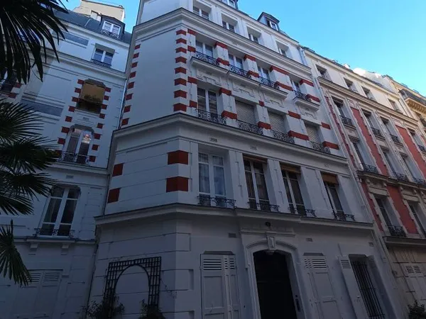 Appartement 1 pièce 27 m² 