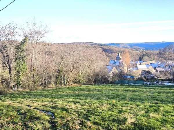 Terrain 1680 m² Saint-Germain-du-Teil 