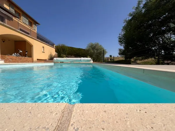Maison Spacieuse Lacenas Sans Aucun Travaux !!! 