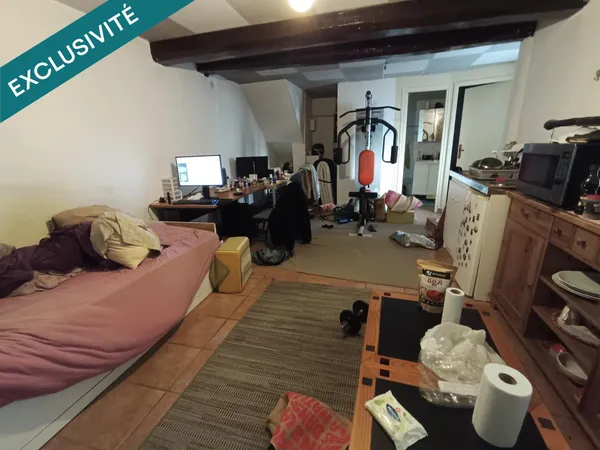 GRAND STUDIO 29M2 TRIBUNAL DE PONTOISE VENDU LOUE 