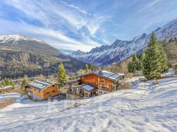 Chamonix Mont Blanc Chalets avec mazot vue panoramique 