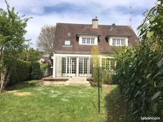 F4 Maison en rdc avec jardin & véranda / Dispo début Mars 