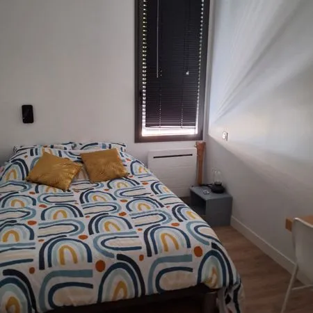 Chambre individuelle dans maison pour co-location semaine 