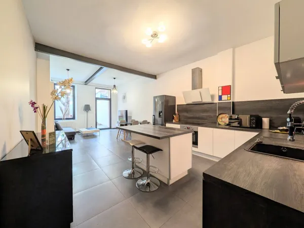 Loft 2 pièces 57 m² 