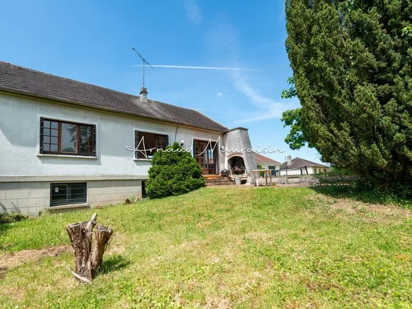 Maison familiale avec jardin 