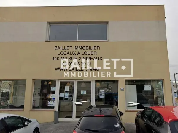 Local commercial 458 m² Fréjus 