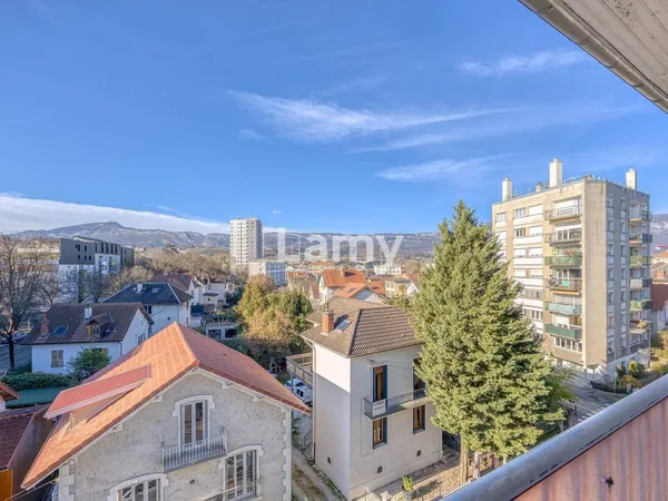 Appartement 4 pièces 67 m² 