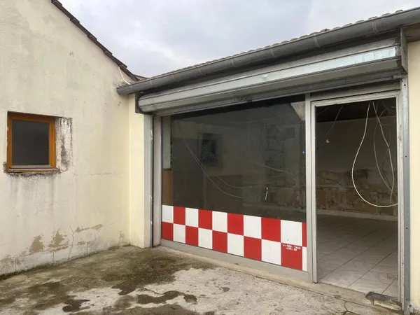 Local commercial 60 m² 