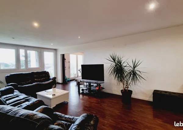 Appartement 4 pièces 80 m² 