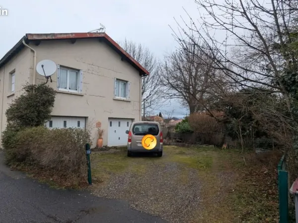Maison avec un locataire 
