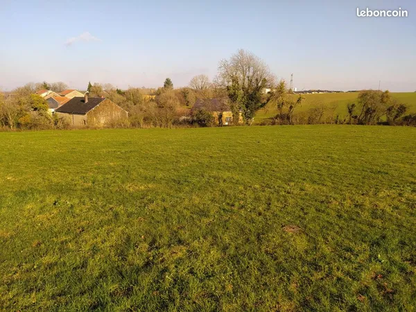 Terrain 1392 m² SAPOGNE-ET-FEUCHERES 
