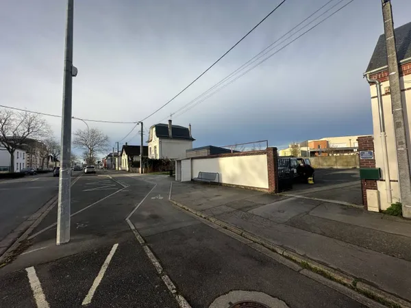 Local commercial 65 m² 