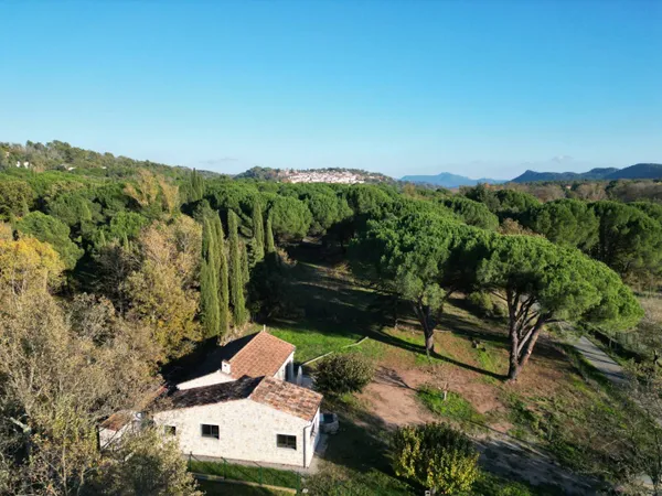 Maison de plain-pied 5 pièces 92 m² 