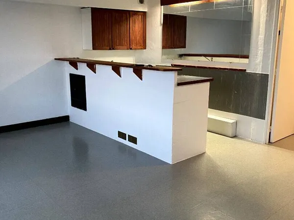 Studio 1 pièce 32 m² 