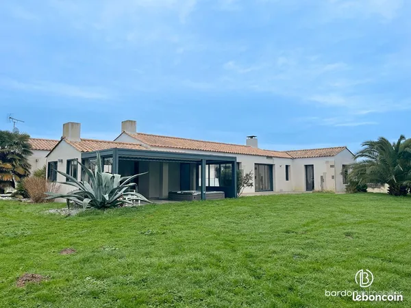 Maison 7 pièces 166 m² 