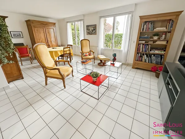 Proche centre Appartement Poissy 4 pièces avec Jardin 