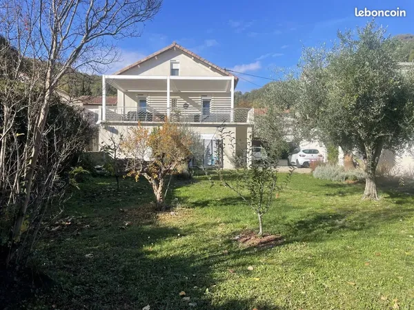 Maison 6 pièces 125 m² 
