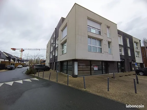 Local commercial 108 m² 