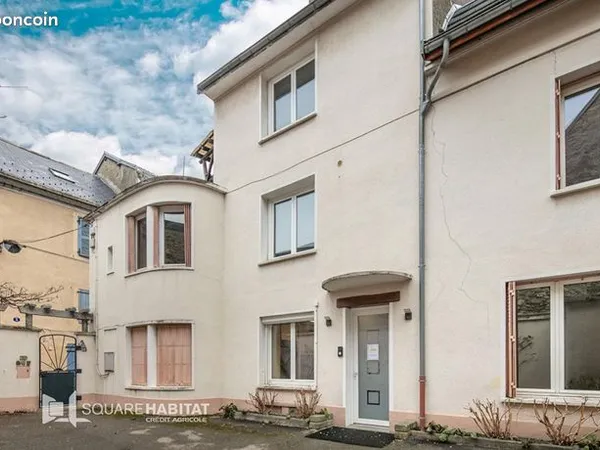 Maison 10 pièces 205 m² 