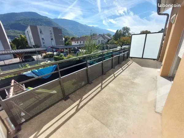 Appartement 3 pièces 84 m² 
