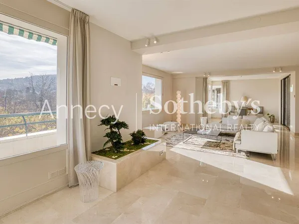Appartement 5 pièces 180 m² 