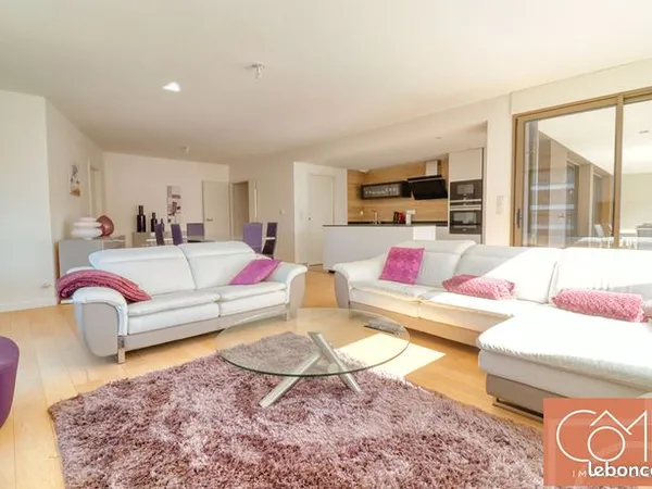 Appartement 4 pièces 111 m² 