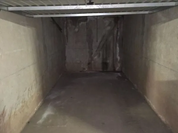 Parking - Garage Vente Fréjus   29000€