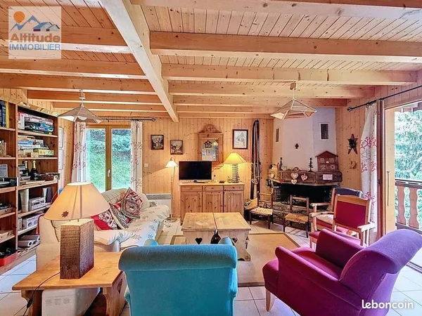 Chalet 8 pièces 142 m² 