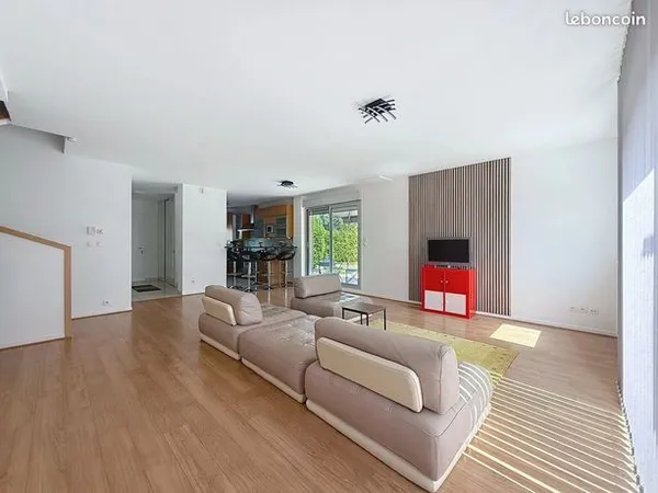 Maison 5 pièces 134 m² 