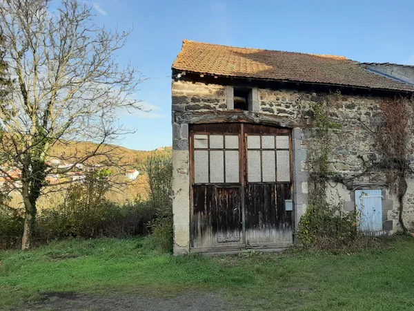 Maison Vente Châtel-Guyon 1p 92m² 74900€