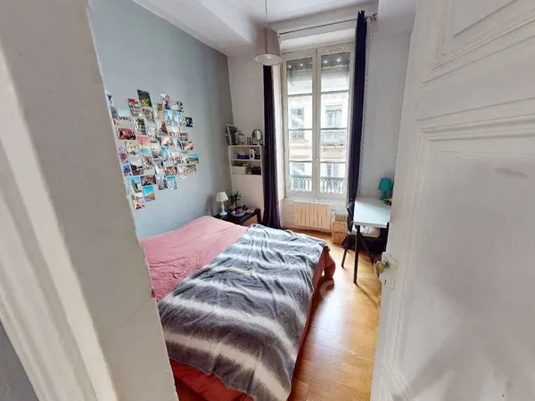 Appartement 7 pièces 14 m² 