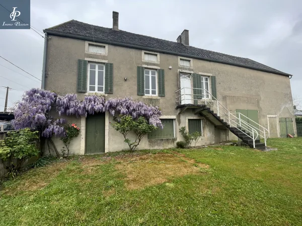A VENDRE APPARTEMENT A RENOVER AVEC JARDIN A CISSEY 10MN B 