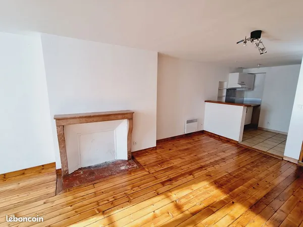 Studio 1 pièce 36 m² 