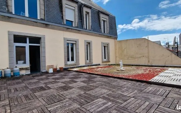 Maison 18 pièces 421 m² 