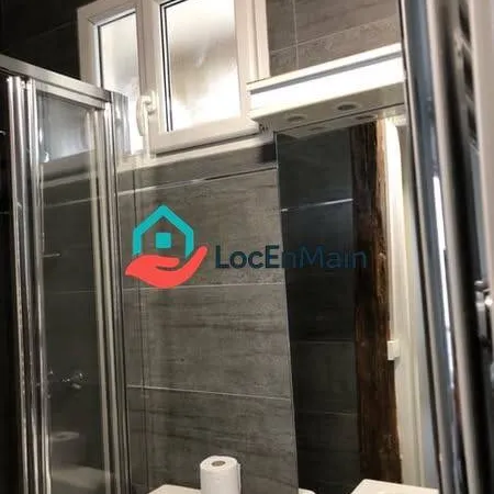 Studio 1 pièce 16 m² 