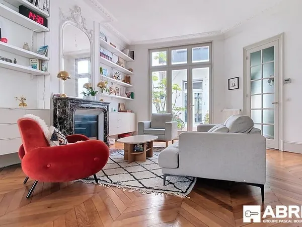 Appartement 4 pièces 135 m² 