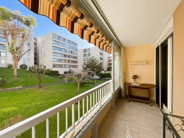 Appartement 4 pièces 84 m² 