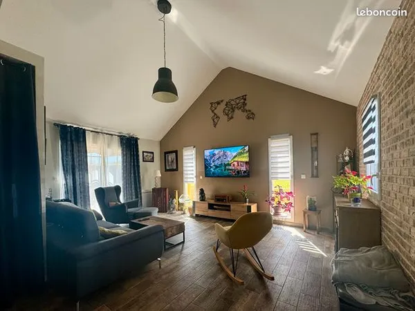 Maison 6 pièces 121 m² 