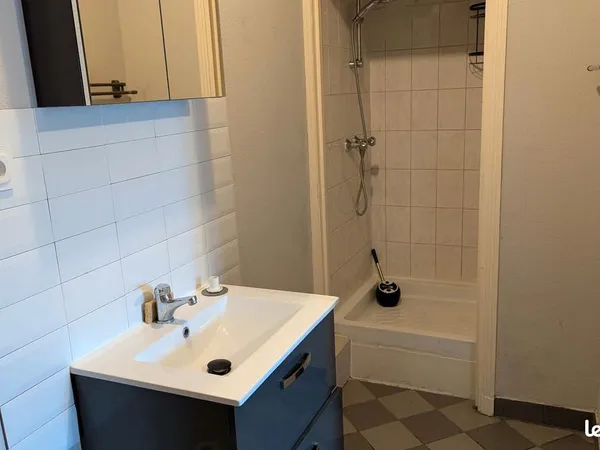 Studio 25 m2 à louer - Centre Cambrai 