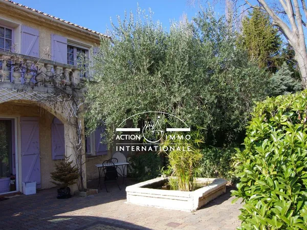Villa 5 pièces 150 m² 