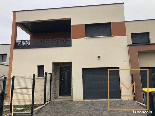 Maison 6 pièces 144 m² 