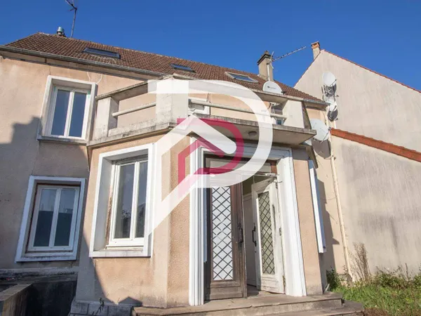 Immeuble de rapport 150 m² 