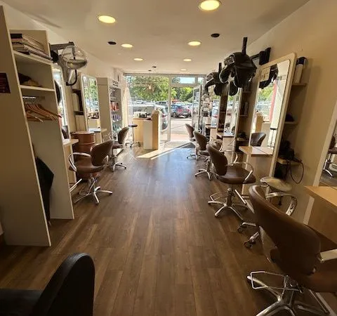 Fonds de commerce coiffure 33 m² 