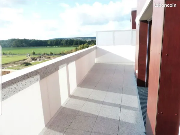 4 pièces - 73 m2 - Terrasse 17 m2 - Dernier étage - Double place de parking 